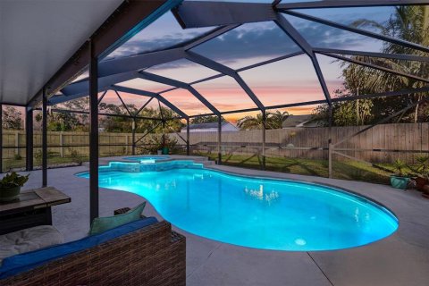Villa ou maison à St. Lucie, Floride 3 chambres, 146.04 m2 № 2359837