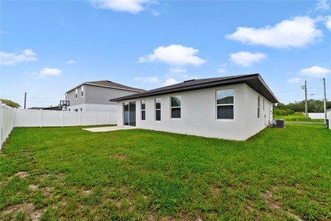Villa ou maison à vendre à Poinciana, Floride: 3 chambres, 144.46 m2 № 2230548 - photo 24