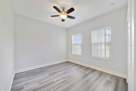 Villa ou maison à vendre à Poinciana, Floride: 3 chambres, 144.46 m2 № 2230548 - photo 10