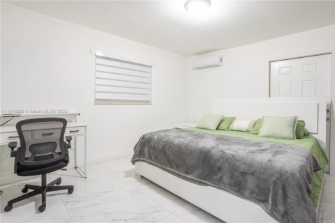 Villa ou maison à vendre à Sweetwater, Floride: 3 chambres, 102.94 m2 № 1973442 - photo 7