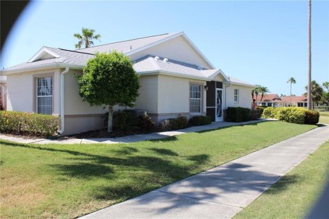 Condo in Palmetto, Florida, 3 bedrooms № 2167775 - photo 4