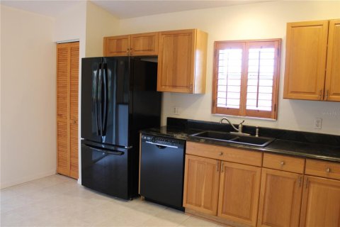 Condo in Palmetto, Florida, 3 bedrooms № 2167775 - photo 8