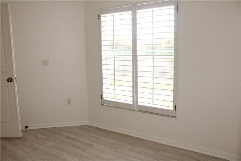 Condo in Palmetto, Florida, 3 bedrooms № 2167775 - photo 30