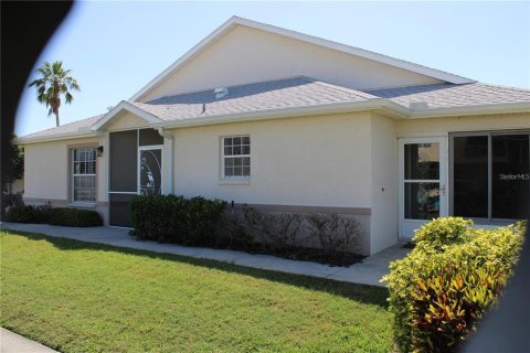 Condo in Palmetto, Florida, 3 bedrooms № 2167775 - photo 3
