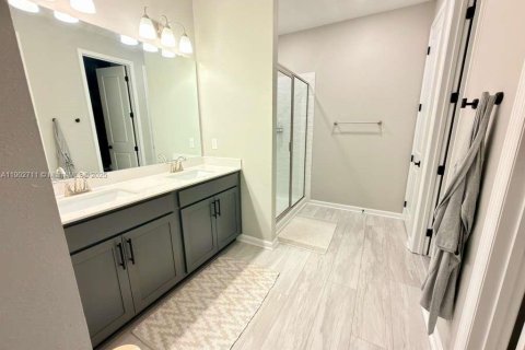 Casa en venta en Davenport, Florida, 4 dormitorios, 179.12 m2 № 2015250 - foto 15