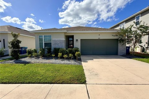 Дом в Дэвенпорт, Флорида 4 спальни, 179.12м2 № 2015250