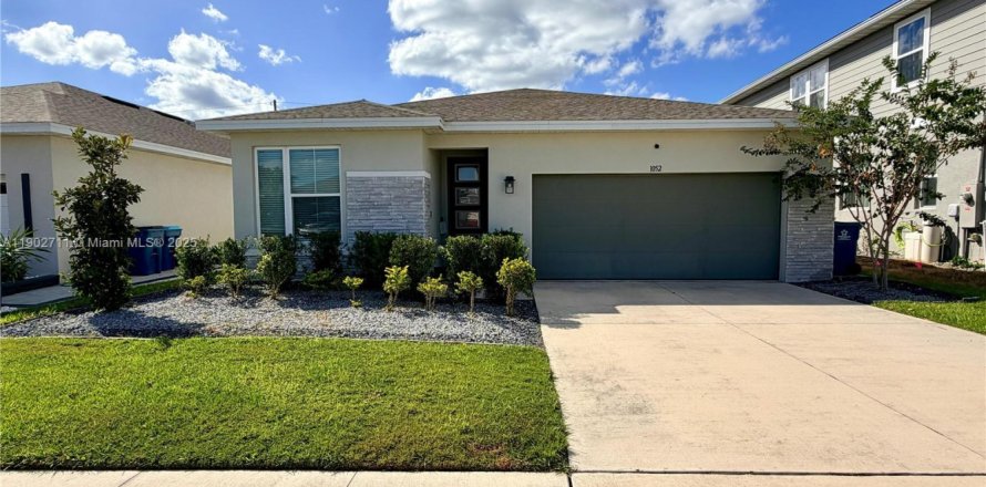 Casa en Davenport, Florida 4 dormitorios, 179.12 m2 № 2015250