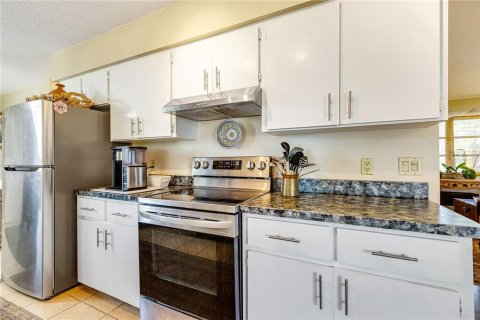 Villa ou maison à vendre à Port Charlotte, Floride: 2 chambres, 115.2 m2 № 1807018 - photo 3
