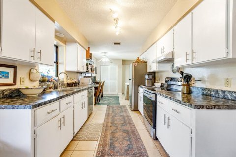 Villa ou maison à vendre à Port Charlotte, Floride: 2 chambres, 115.2 m2 № 1807018 - photo 2