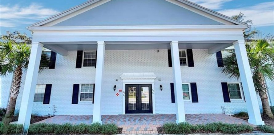 Condominio en Winter Park, Florida, 2 dormitorios № 2121962