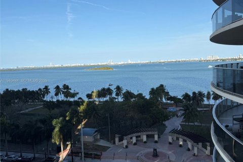 Appartement à louer à Miami, Floride: 2 chambres, 111.95 m2 № 2029839 - photo 3