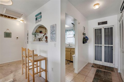 Condo in Bradenton, Florida, 1 bedroom  № 1528049 - photo 3