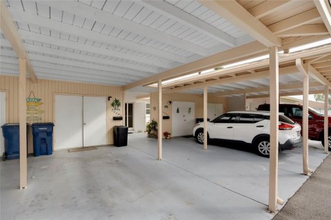 Condo in Bradenton, Florida, 1 bedroom  № 1528049 - photo 29