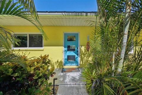 Villa ou maison à vendre à Englewood, Floride: 2 chambres, 112.78 m2 № 2400249 - photo 3