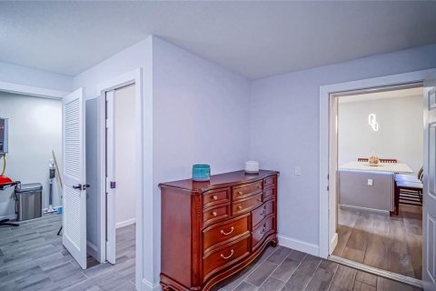 Villa ou maison à vendre à Orlando, Floride: 4 chambres, 282.24 m2 № 2210080 - photo 11