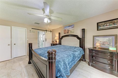 Villa ou maison à vendre à Brandon, Floride: 3 chambres, 150.78 m2 № 2200637 - photo 17