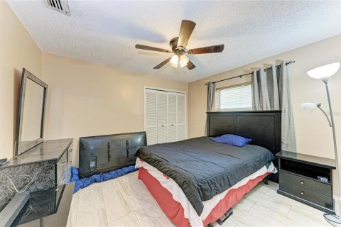 Villa ou maison à vendre à Brandon, Floride: 3 chambres, 150.78 m2 № 2200637 - photo 20