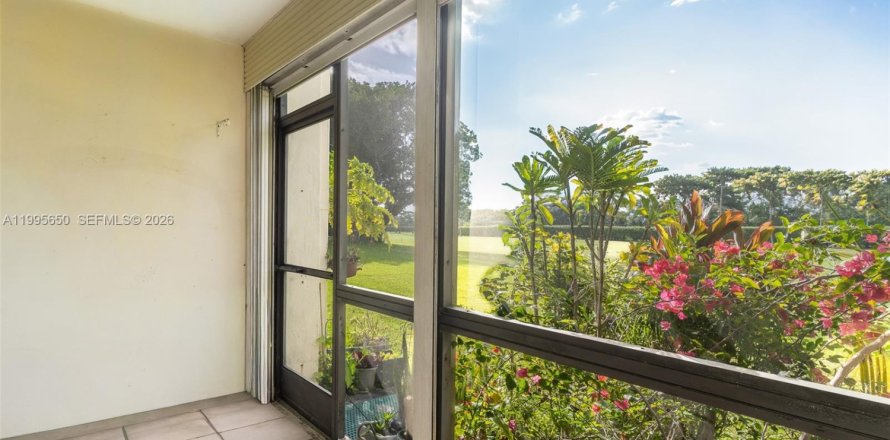 Condo à Pembroke Pines, Floride, 1 chambre  № 2063976