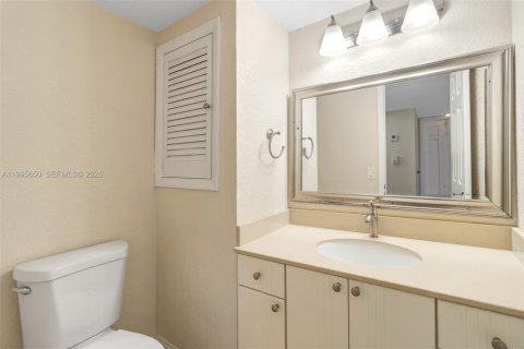 Copropriété à vendre à Pembroke Pines, Floride: 1 chambre, 83.61 m2 № 2063976 - photo 11