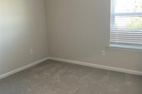 Townhouse in Kissimmee, Florida 3 bedrooms, 162.3 sq.m. № 1916899 - photo 14