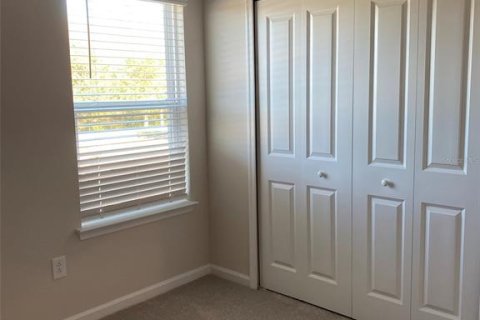 Townhouse in Kissimmee, Florida 3 bedrooms, 162.3 sq.m. № 1916899 - photo 15