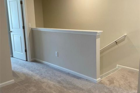 Townhouse in Kissimmee, Florida 3 bedrooms, 162.3 sq.m. № 1916899 - photo 20