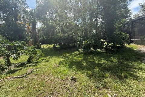 House in Brandon, Florida 5 bedrooms, 290.32 sq.m. № 2352370 - photo 17