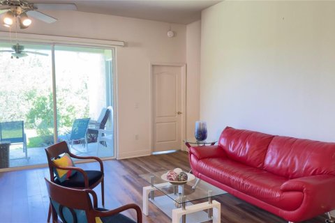 House in San Antonio, Florida 3 bedrooms, 207.08 sq.m. № 1716611 - photo 11