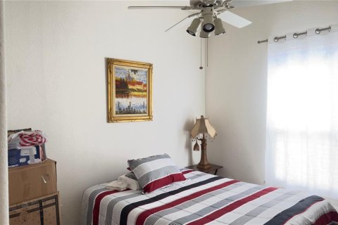 House in San Antonio, Florida 3 bedrooms, 207.08 sq.m. № 1716611 - photo 14