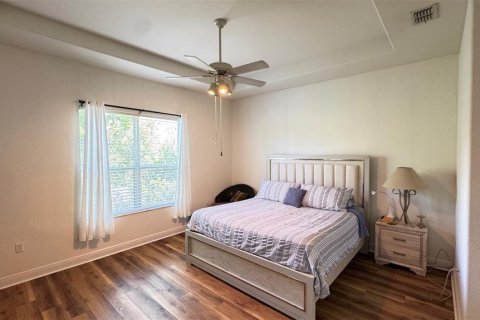 House in San Antonio, Florida 3 bedrooms, 207.08 sq.m. № 1716611 - photo 15