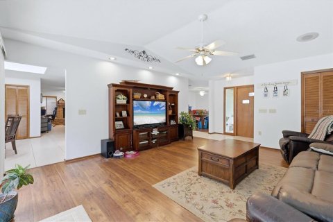 Casa en venta en Sarasota, Florida, 4 dormitorios, 220.92 m2 № 2204010 - foto 9
