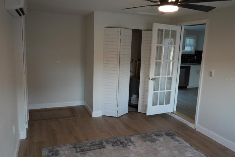Villa ou maison à louer à Venice, Floride: 2 chambres, 95.88 m2 № 2109576 - photo 5