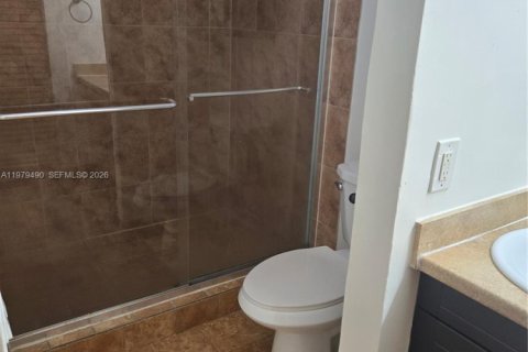 Touwnhouse à louer à North Lauderdale, Floride: 4 chambres, 141.21 m2 № 2046468 - photo 21