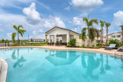 Villa ou maison à louer à Bradenton, Floride: 5 chambres, 248.42 m2 № 2396589 - photo 18