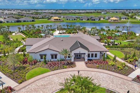 Villa ou maison à louer à Bradenton, Floride: 5 chambres, 248.42 m2 № 2396589 - photo 30