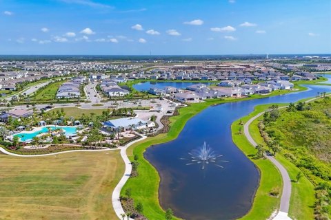 Villa ou maison à louer à Bradenton, Floride: 5 chambres, 248.42 m2 № 2396589 - photo 27