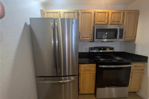 Townhouse in Kissimmee, Florida 3 bedrooms, 120.4 sq.m. № 2206420 - photo 5