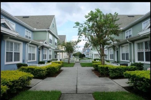 Townhouse in Kissimmee, Florida 3 bedrooms, 120.4 sq.m. № 2206420 - photo 2