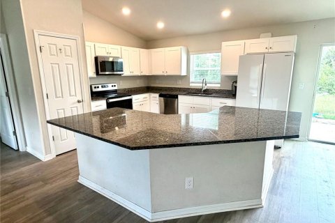 Villa ou maison à vendre à Englewood, Floride: 4 chambres, 150.41 m2 № 2283555 - photo 4