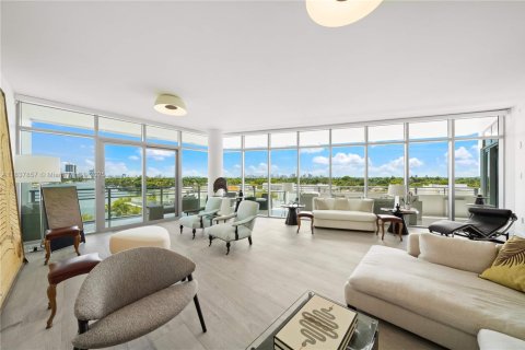 Купить кондоминиум в Майами-Бич, Флорида 3 спальни, 222.5м2, № 1920674 - фото 4