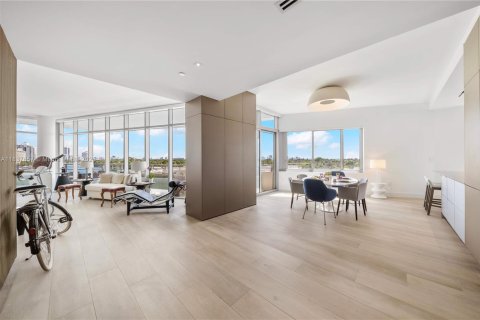 Купить кондоминиум в Майами-Бич, Флорида 3 спальни, 222.5м2, № 1920674 - фото 3