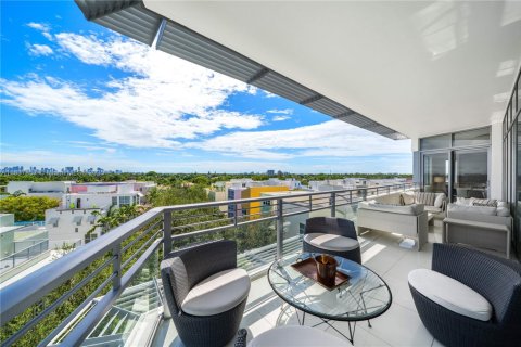 Купить кондоминиум в Майами-Бич, Флорида 3 спальни, 222.5м2, № 1920674 - фото 25