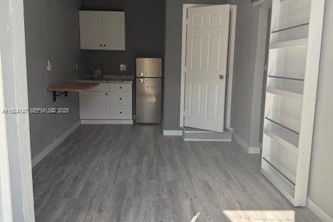 Коммерческая недвижимость в Майами, Флорида 3 спальни, 129.41м2 № 2034378