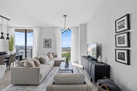 Apartment in Hallandale Beach, Florida 3 bedrooms, 155.52 sq.m. № 2002978 - photo 4