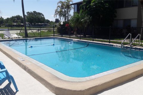 Copropriété à louer à Sarasota, Floride: 2 chambres, 82.5 m2 № 1512414 - photo 17