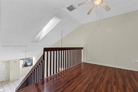 Купить таунхаус в Норт-Лодердейл, Флорида 2 спальни, 110.18м2, № 1954869 - фото 29