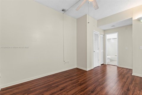 Купить таунхаус в Норт-Лодердейл, Флорида 2 спальни, 110.18м2, № 1954869 - фото 26