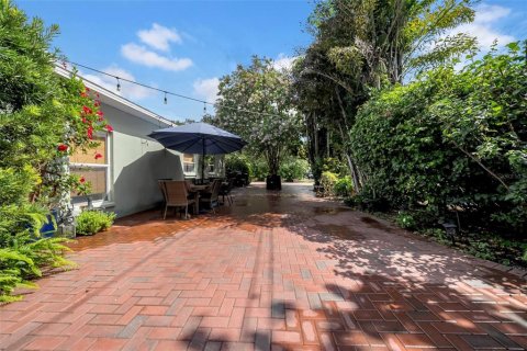 House in Safety Harbor, Florida 4 bedrooms, 290.13 sq.m. № 1835762 - photo 6