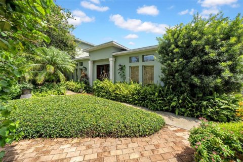 House in Safety Harbor, Florida 4 bedrooms, 290.13 sq.m. № 1835762 - photo 29