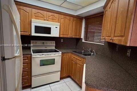 Copropriété à vendre à Miami, Floride: 1 chambre, 73.95 m2 № 1981842 - photo 15